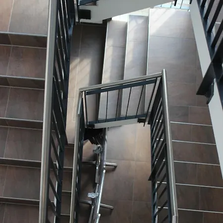 Arena Hotel 3*