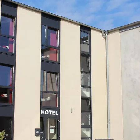 Arena Hotel 3*